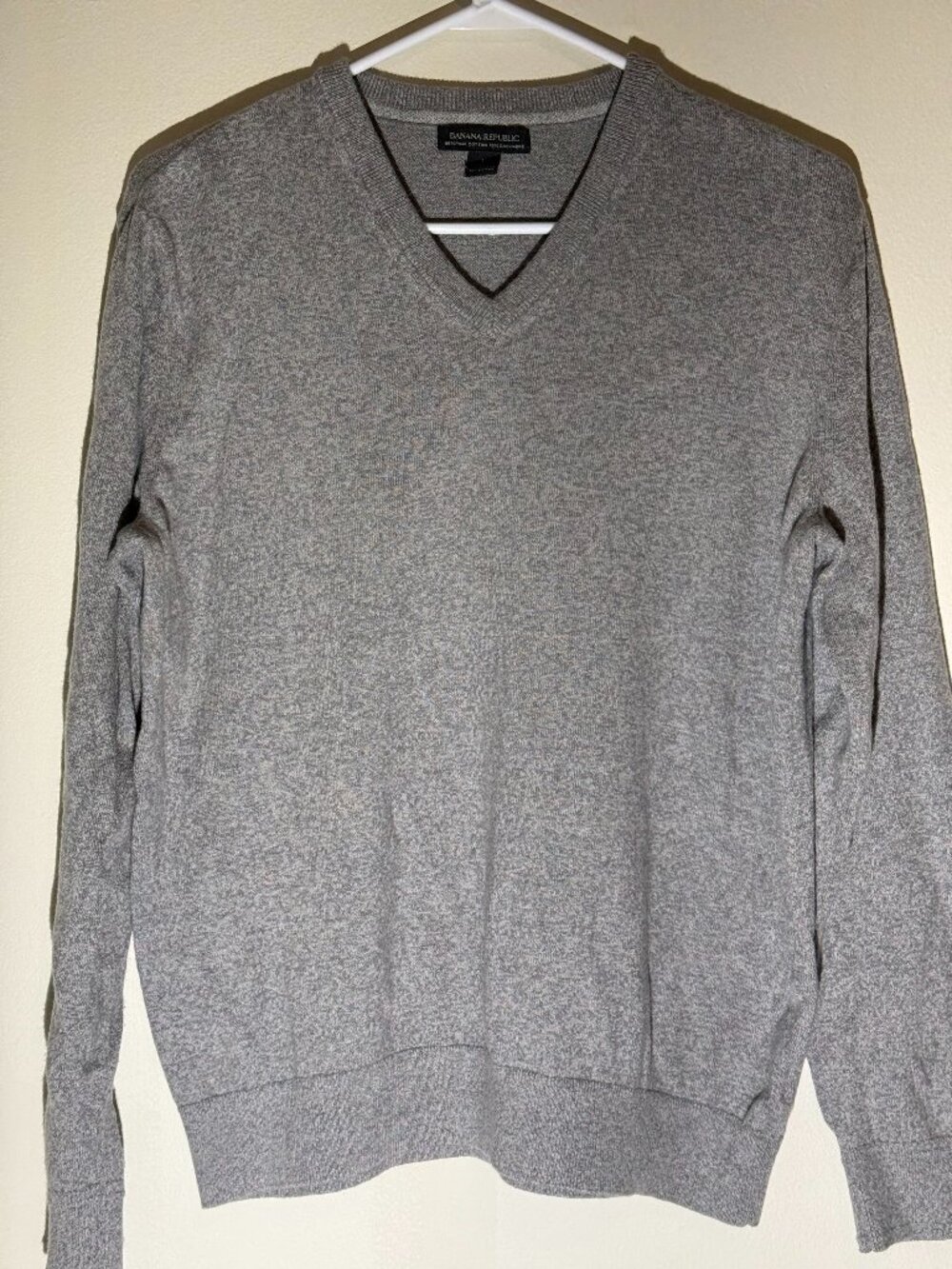 Banana Republic Pima Cotton Cashmere V-Neck Sweater Grey L
